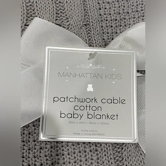 NEWBORN BRAND NEW BLANKET. - Picture 3 of 3